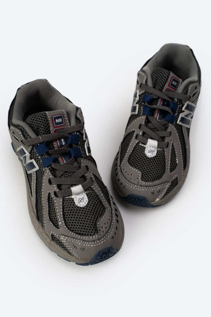 Кроссовки NB