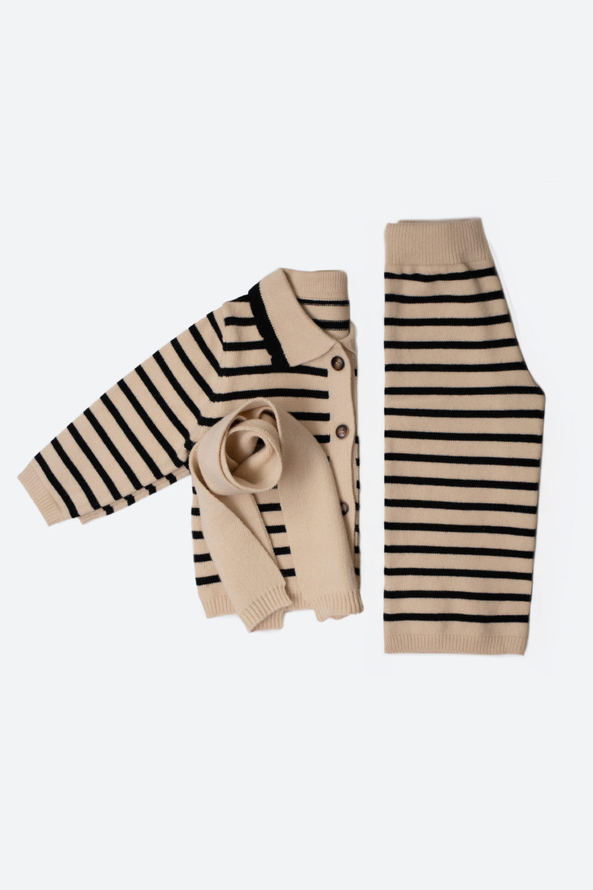 Комплект вязаный в полоску