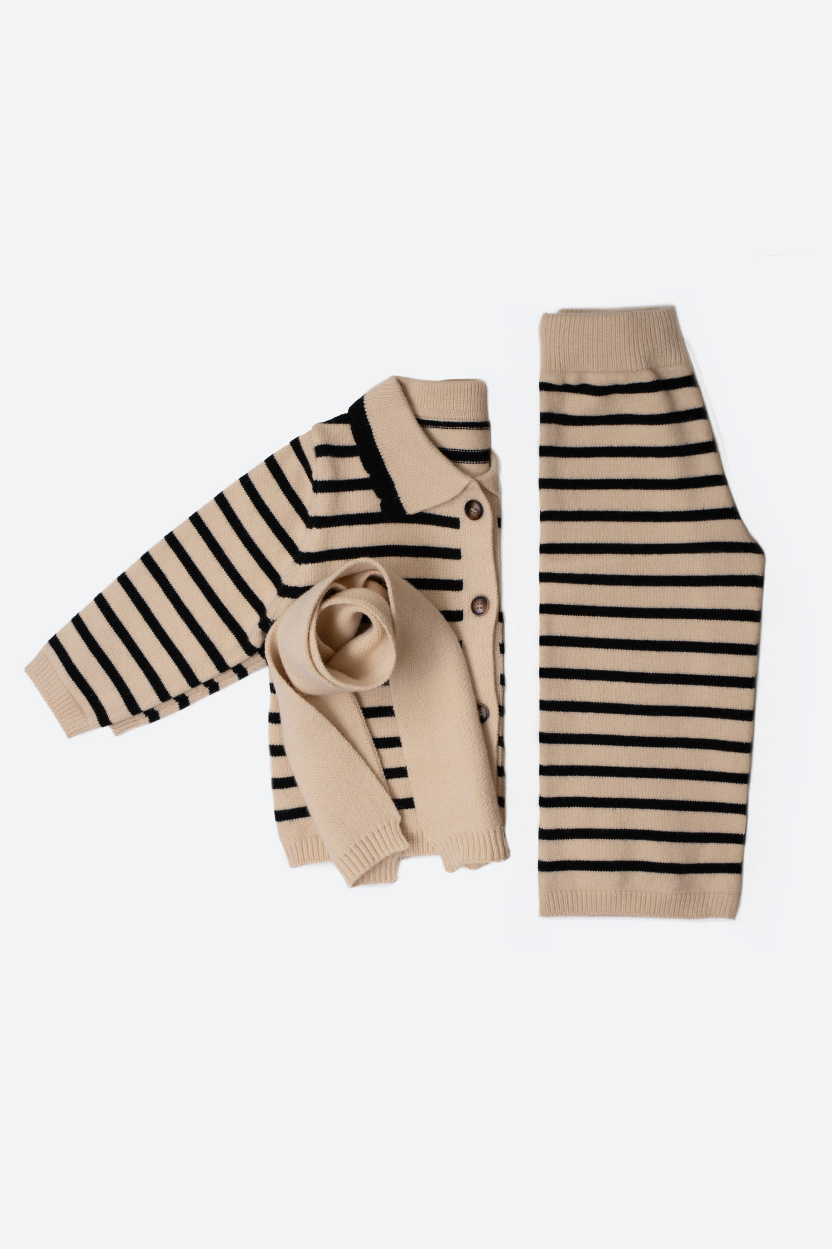 Комплект вязаный в полоску