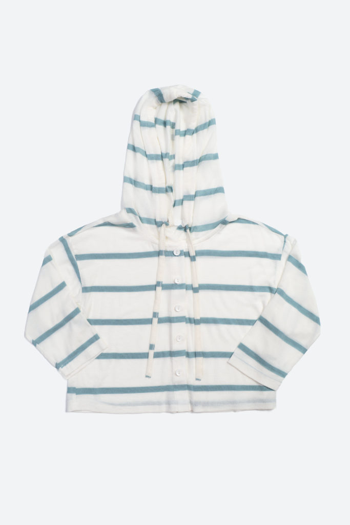 Кофта тонкая с капюшоном