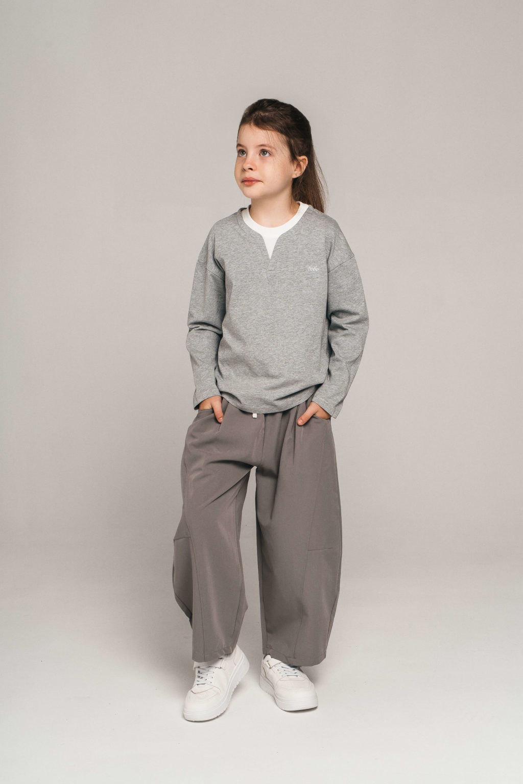 Брюки Трубы с белой резинкой