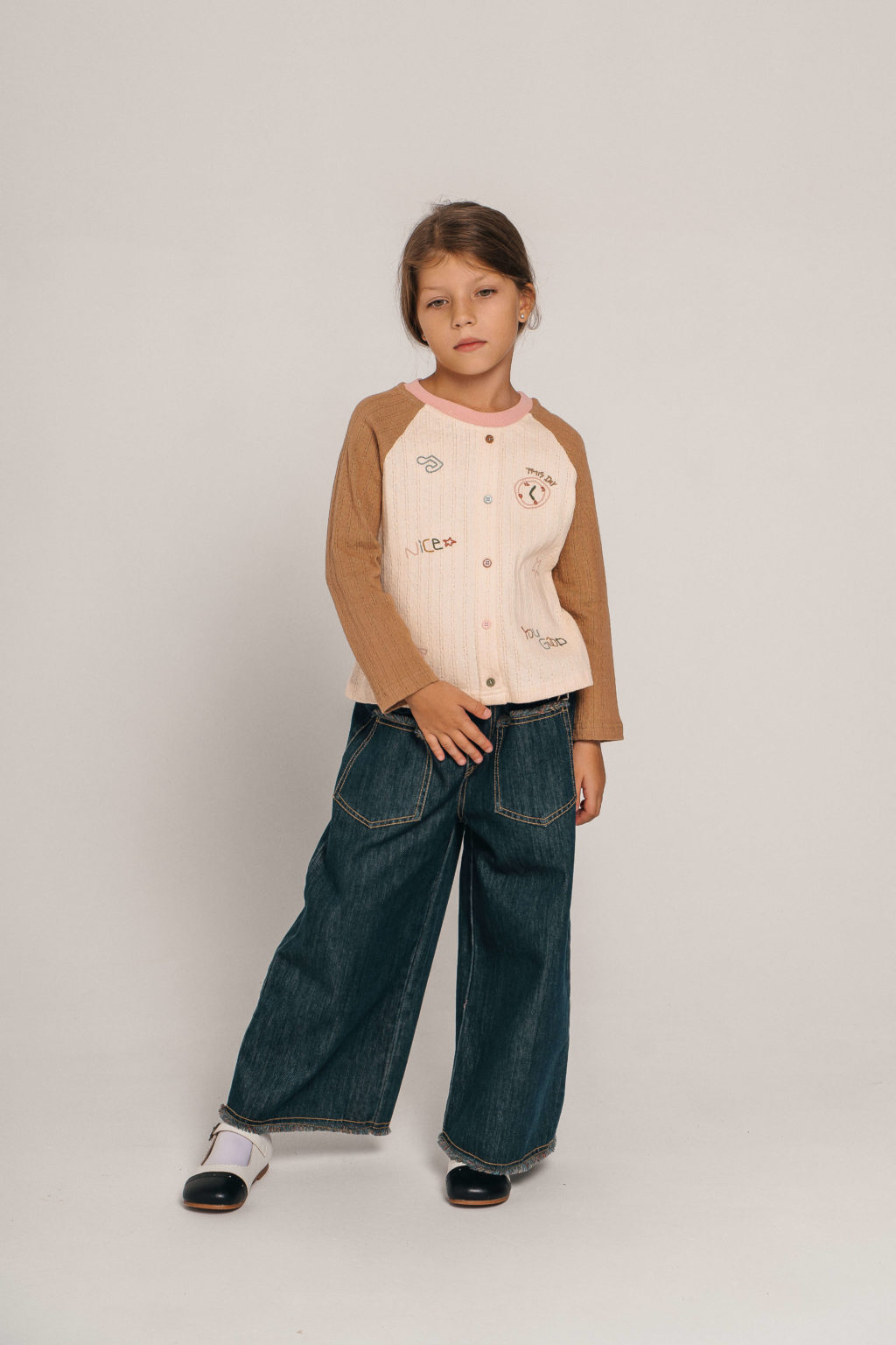 Кардиган с вышивкой